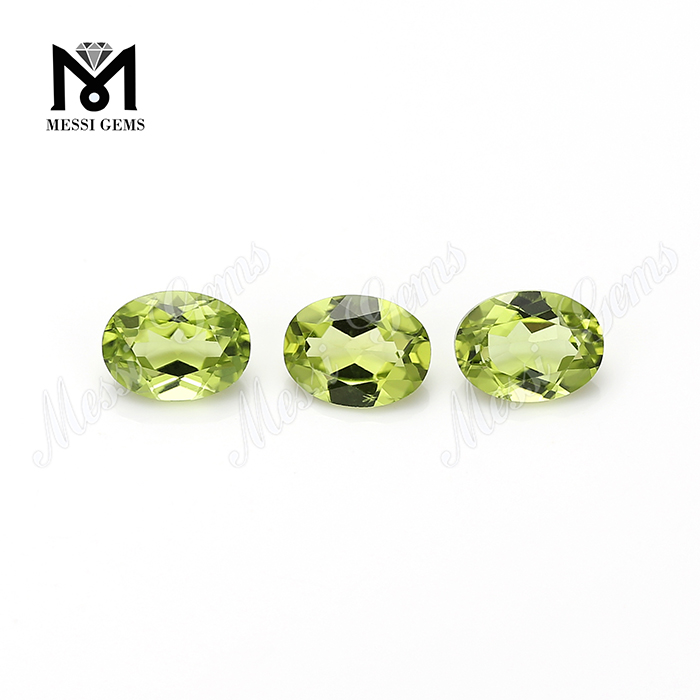 Prezzo della pietra naturale dell'olivina della pietra dell'olivina ovale 6x8mm di qualità pulita dell'occhio di Guangzhou
