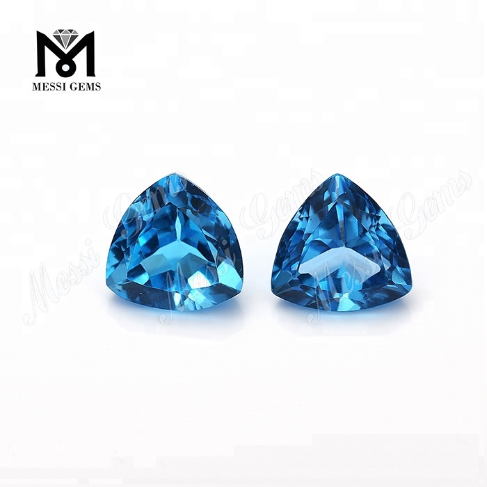 Pietra preziosa di topazio blu naturale a forma di trilione di cristallo blu di alta qualità di prezzo di fabbrica