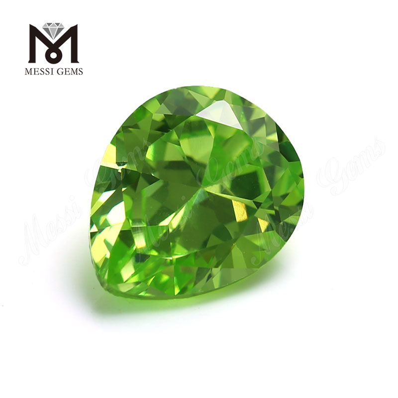 Prezzo di fabbrica pera 10x12 mm Pietra preziosa Cubic Zirconia verde mela